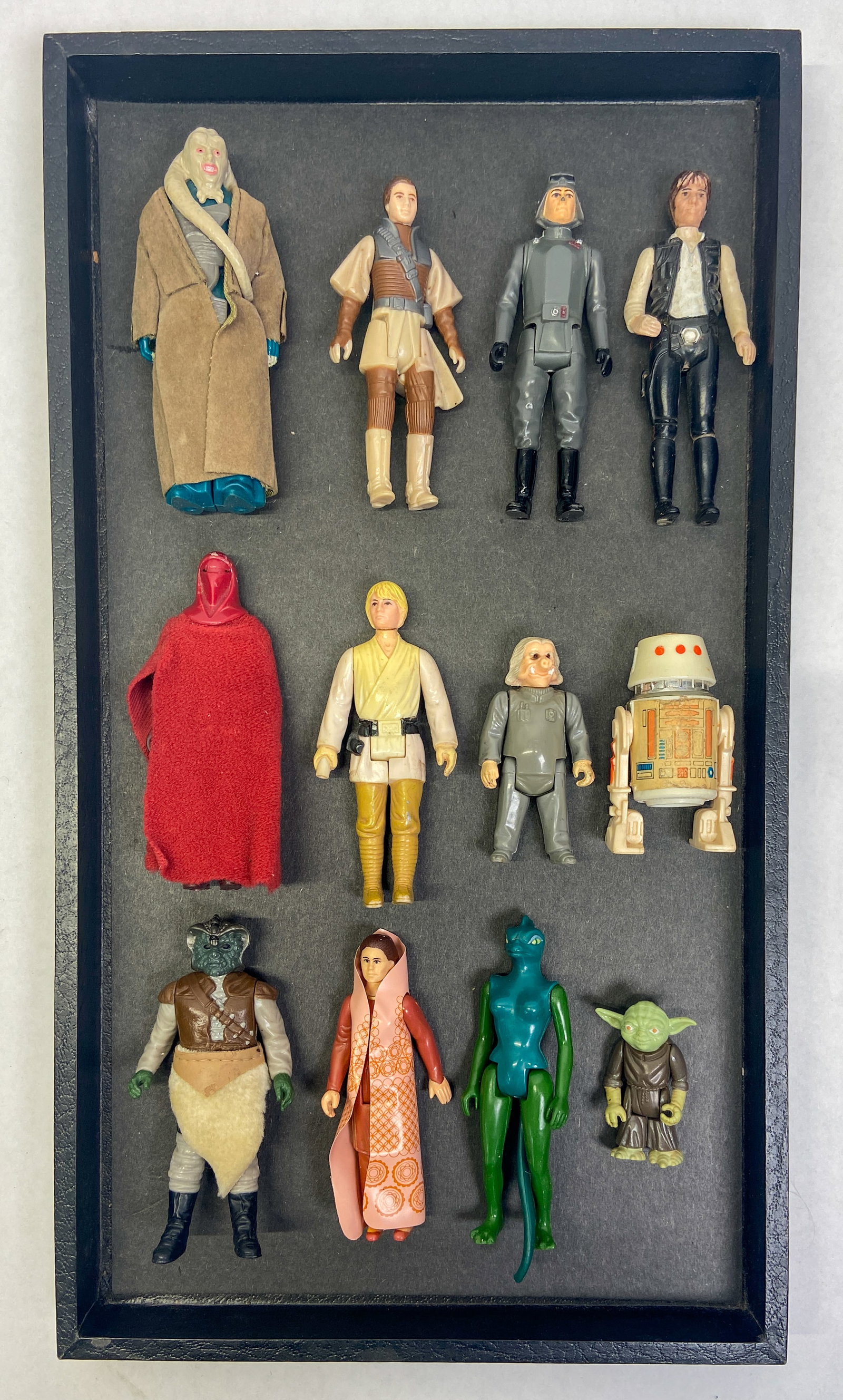 12 Vintage Kenner & LJN Star Wars Action Figures c. 1977-1984: Collection of 12 vintage action figures primarily from the Kenner Star Wars line, produced between 1977 and 1984, alongside a single figure from the LJN V television series line. The Star Wars selecti