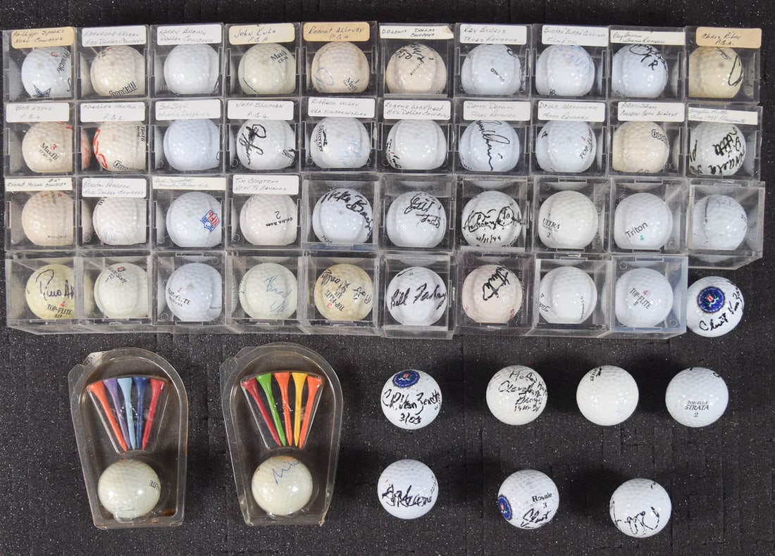 49 Autographed Golf Balls Late 20th to Early 21st C (1 of 15)
