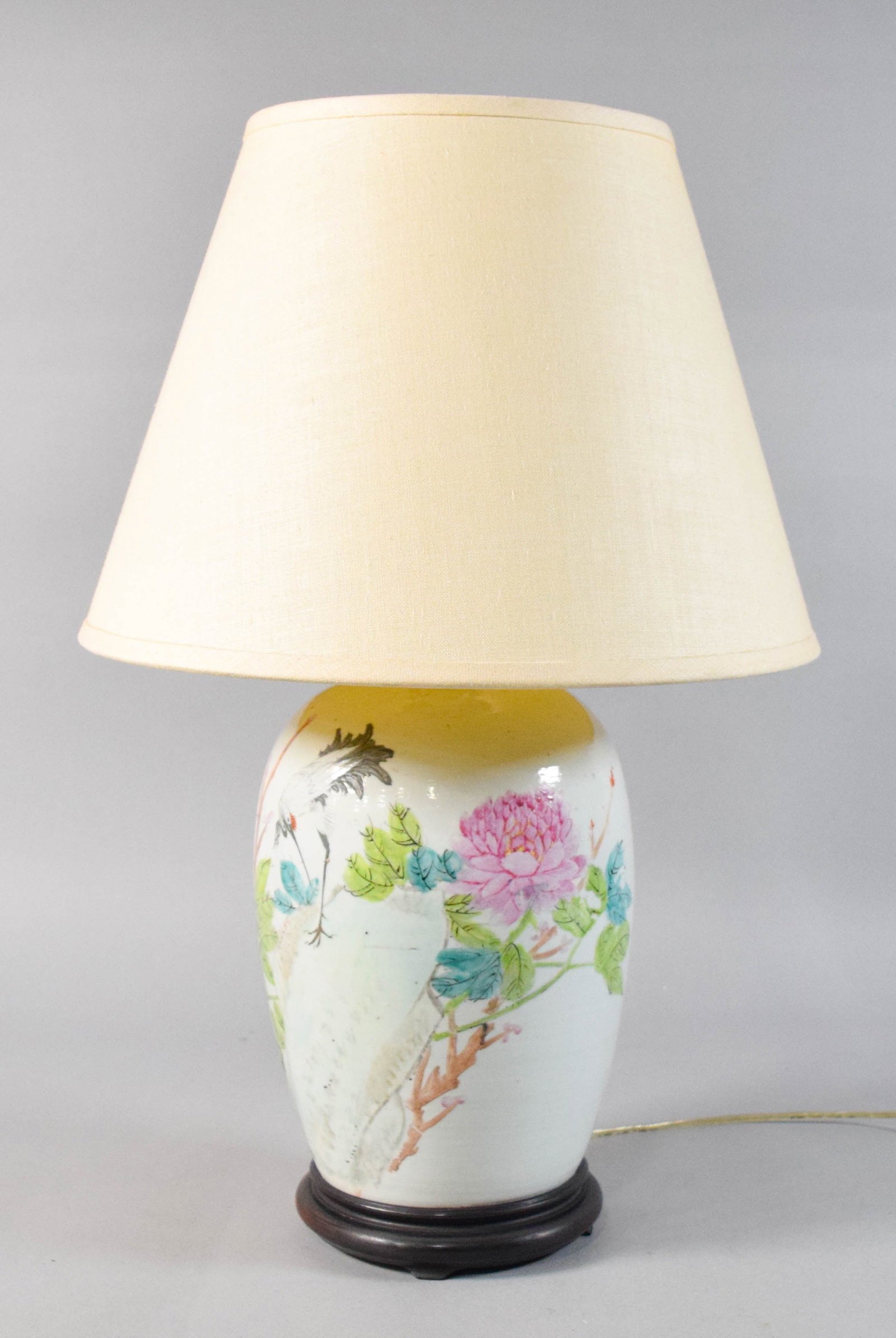 Chinese Porcelain Table Lamp (1 of 13)