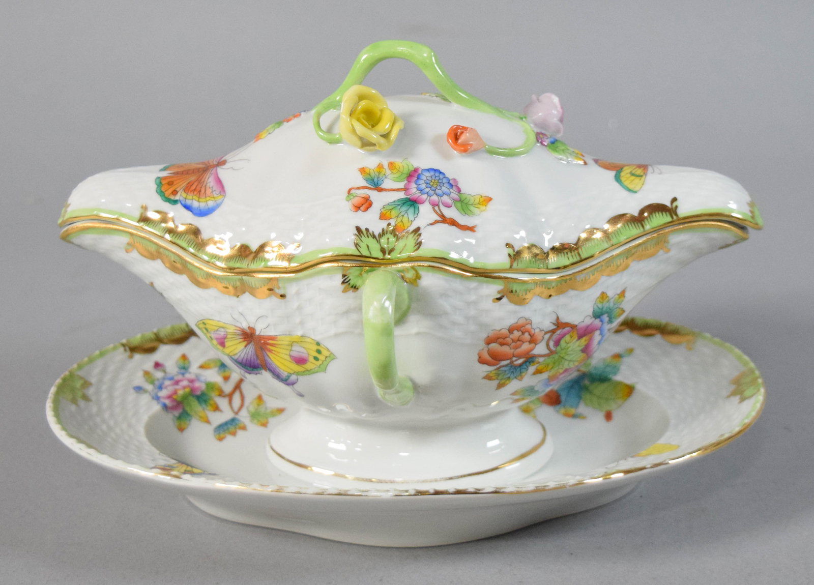 Herend Rothschild Queen Victoria Tureen and Underplate (1 of 12)