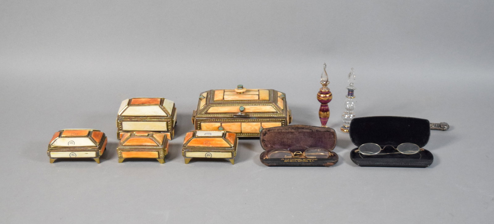 Group of 10 Antique Personal and Vanity Desk Accessories (1 of 14)