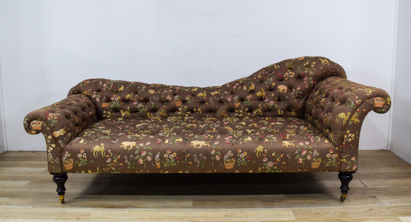 George Smith Chaise Longue (Dog Kennel Bed) (1 of 11)