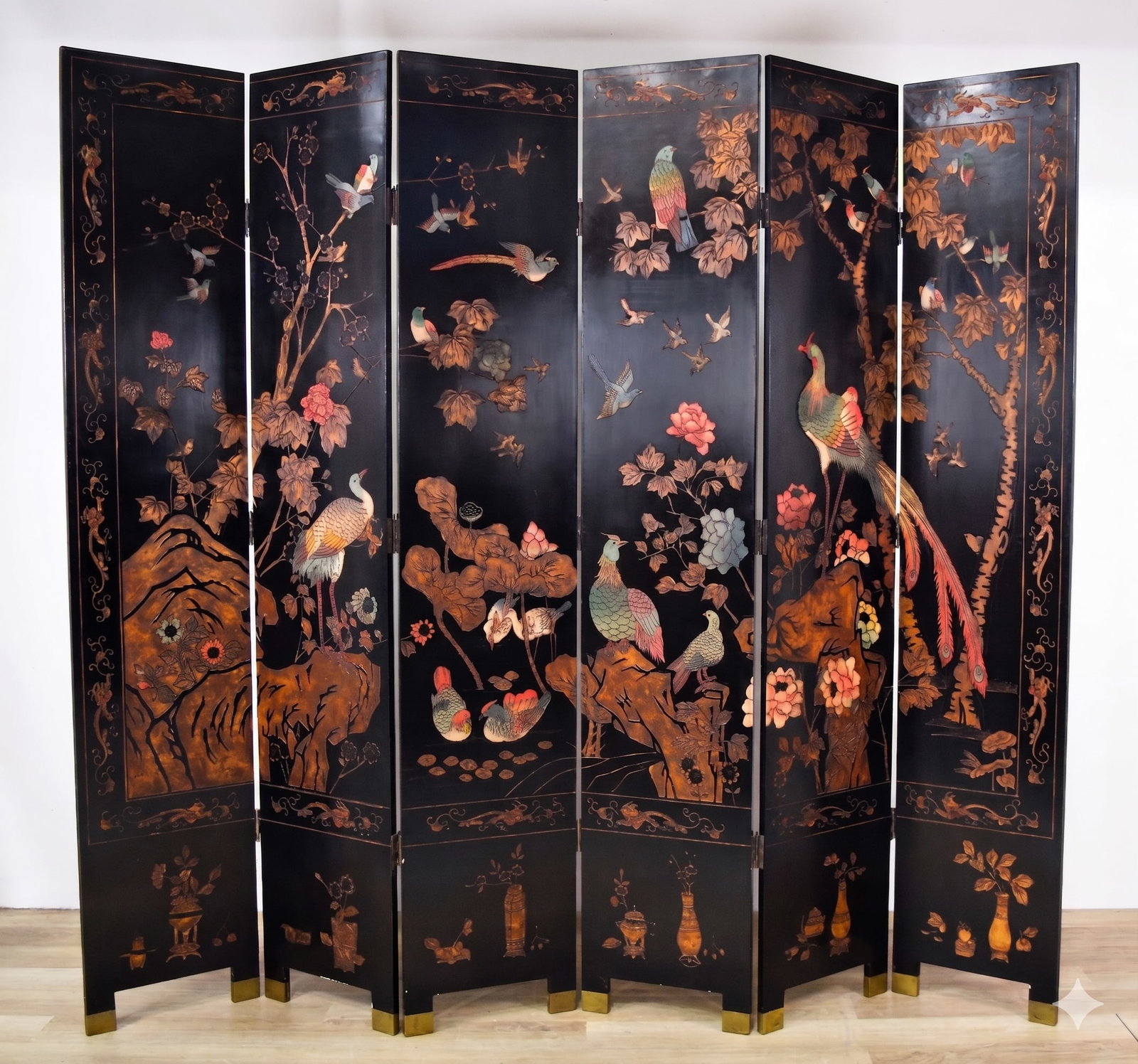 Chinese Six Panel Folding Screen (1 of 17)