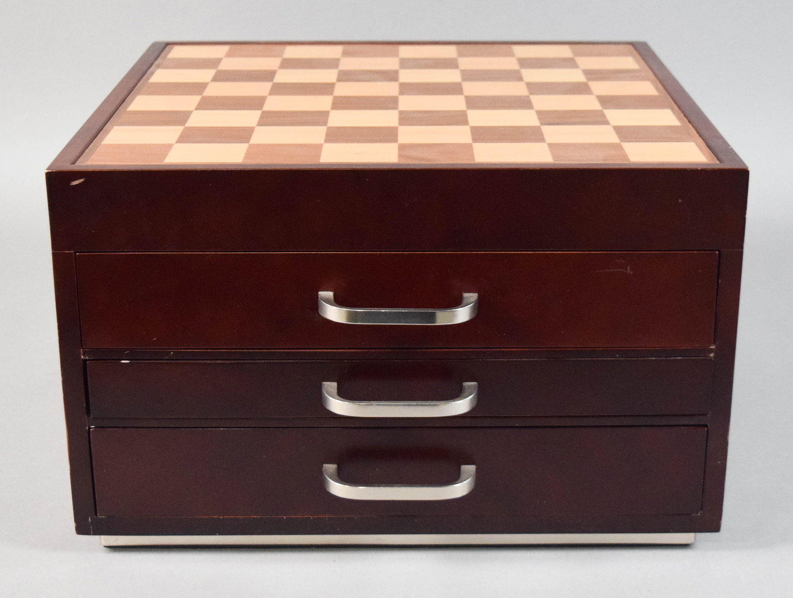 Red Envelope Multi-Game Backgammon Wooden Chest (1 of 6)