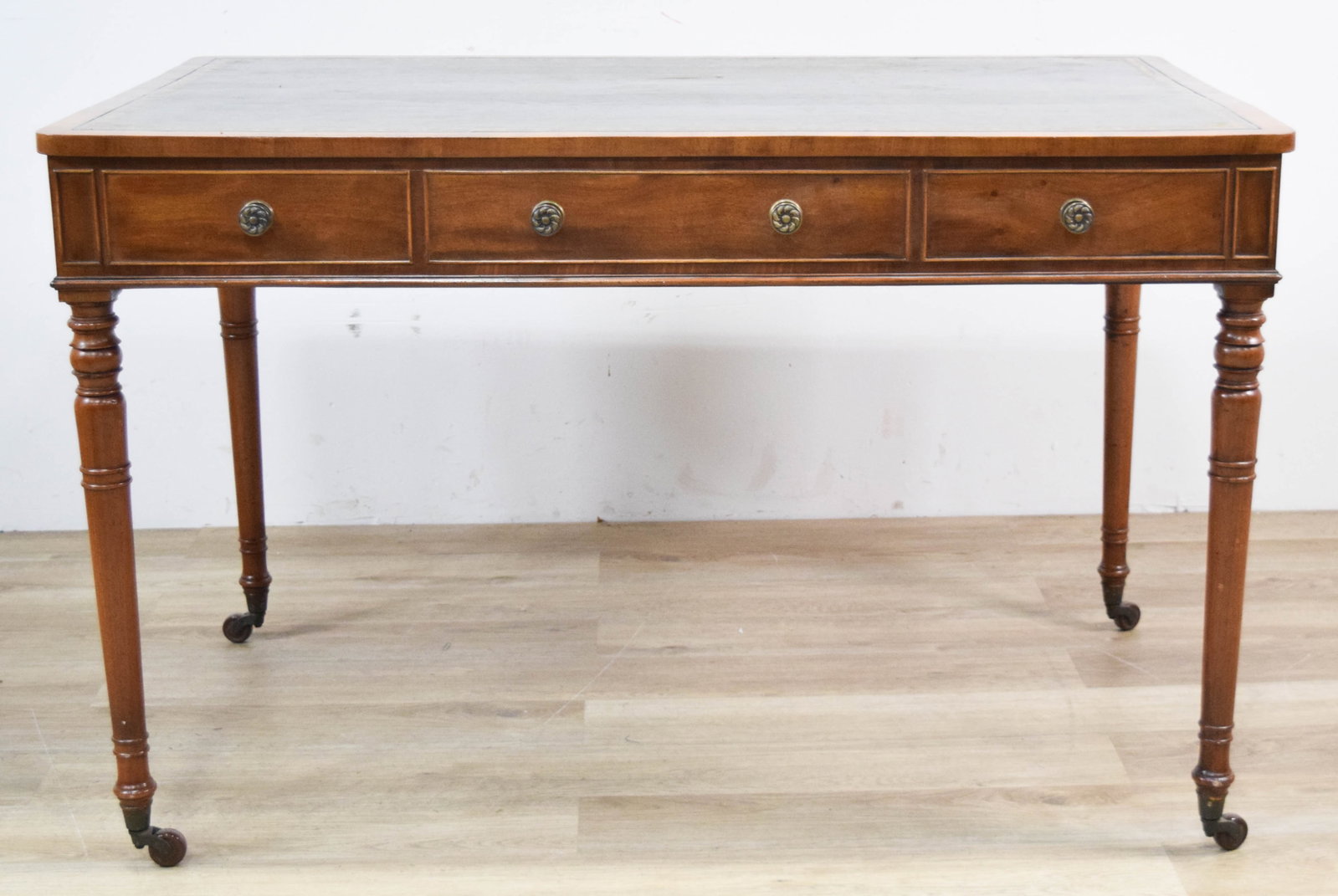 Mahogany Georgian Writing Table - 11
