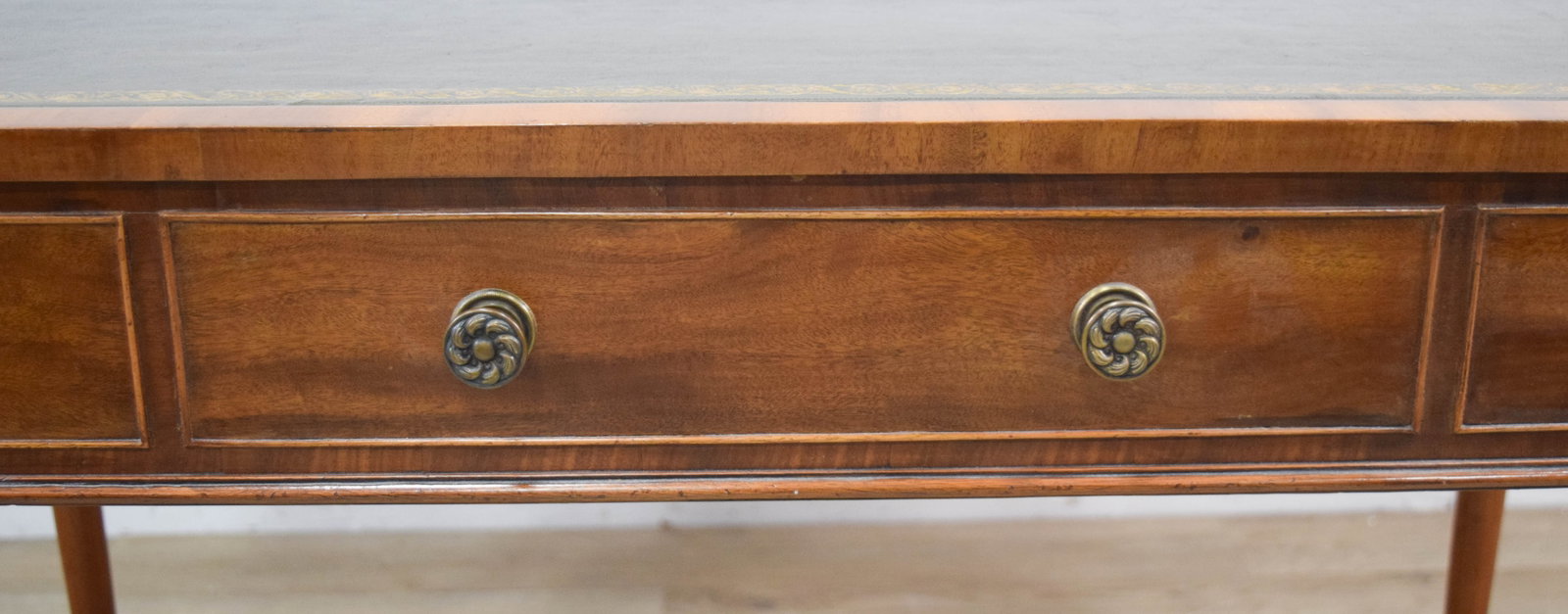 Mahogany Georgian Writing Table - 12