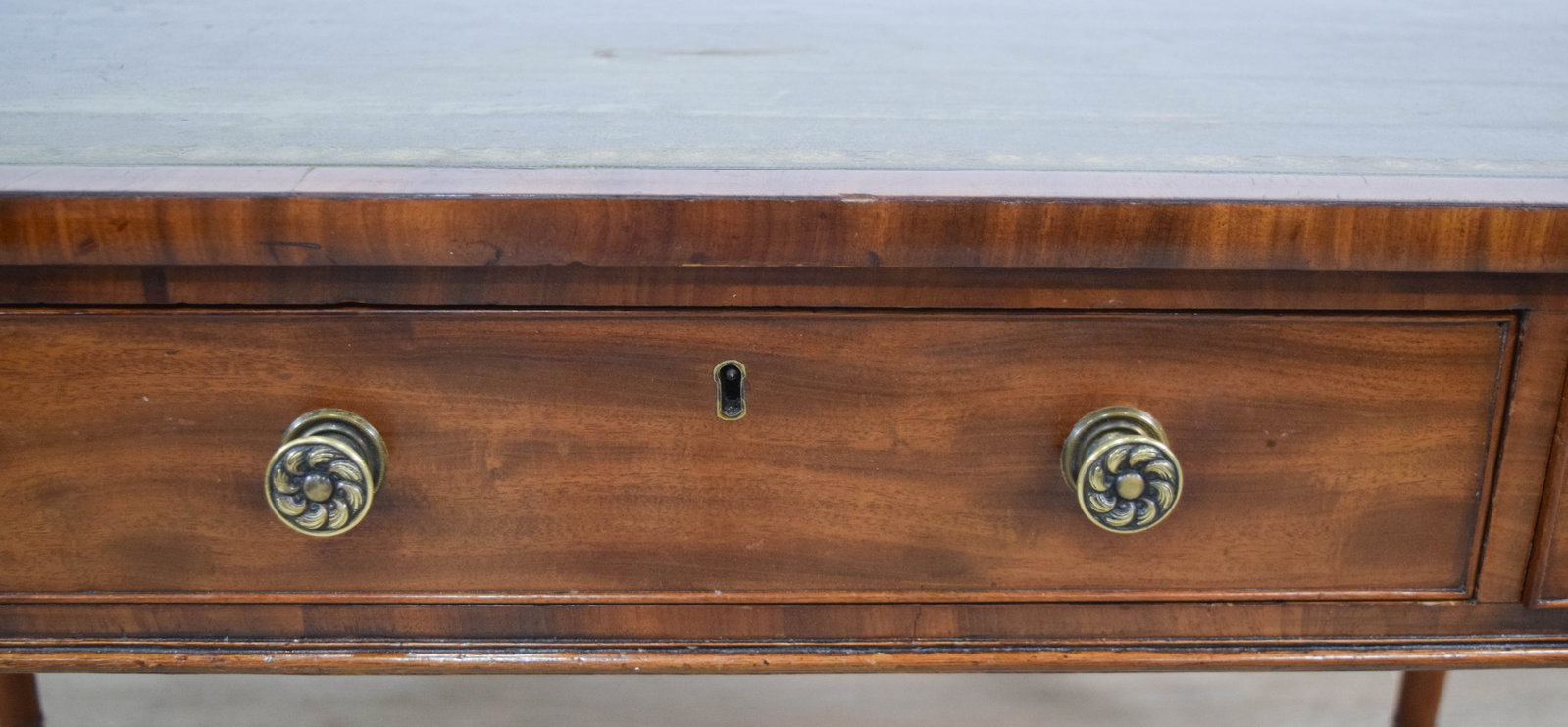 Mahogany Georgian Writing Table - 7