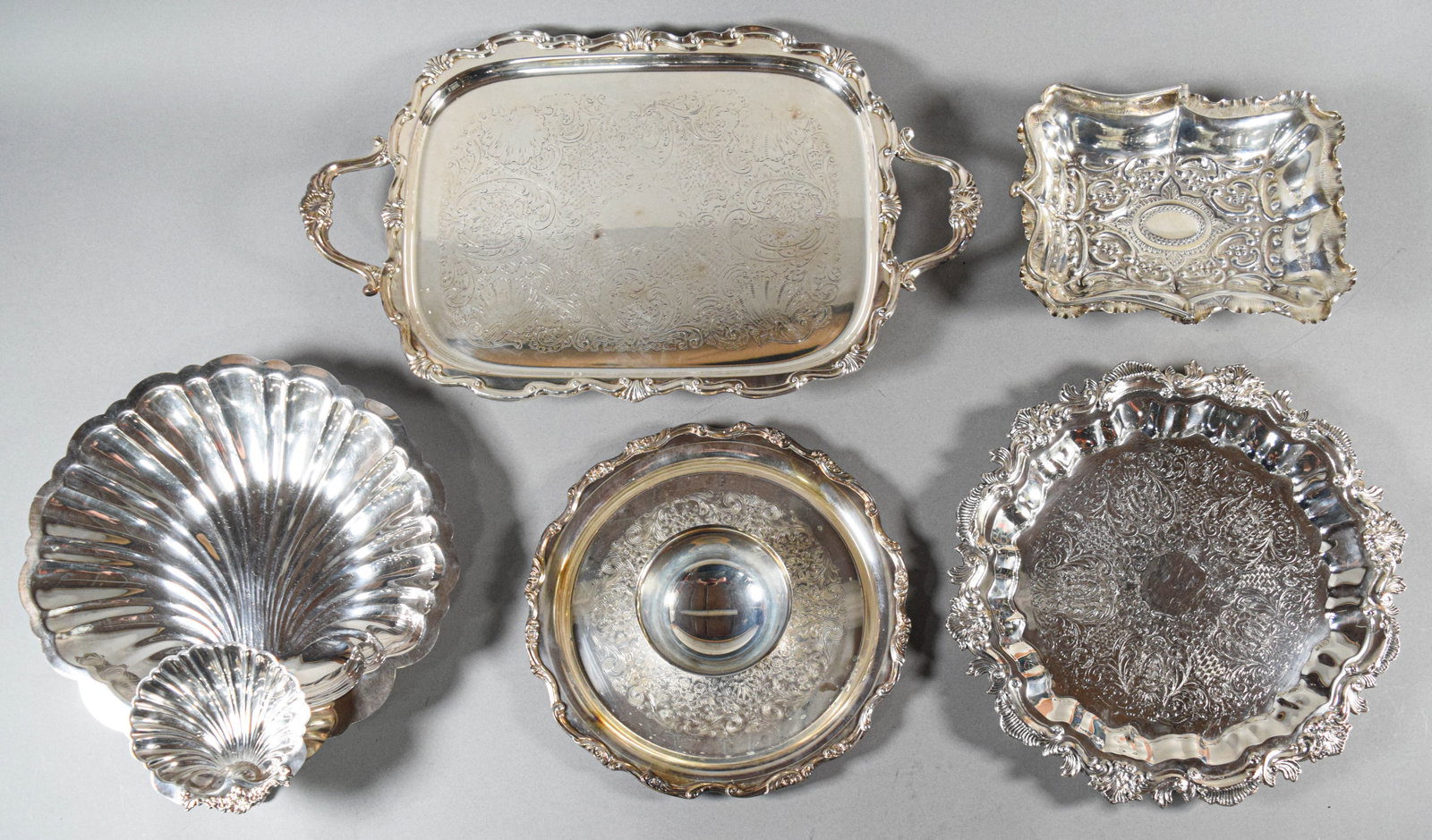 A Collection of Five Silver-Plated Serving Trays and Dishes Including F.B. Rogers and Wm. Rogers (1 of 14)
