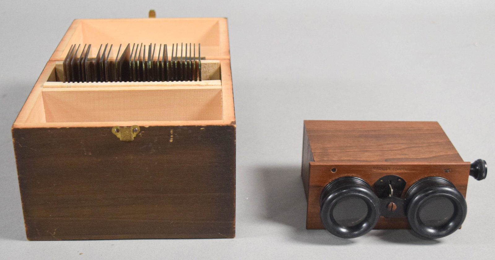 Verascope French Wooden Box Stereoscope and Collection of WWI Glass Slides (1 of 14)