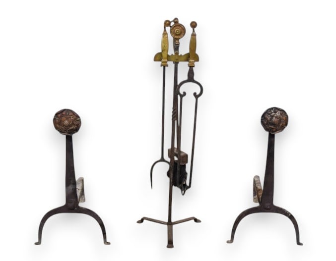 Arts and Crafts Wrought Iron and Brass Fireplace Accessories (1 of 9)
