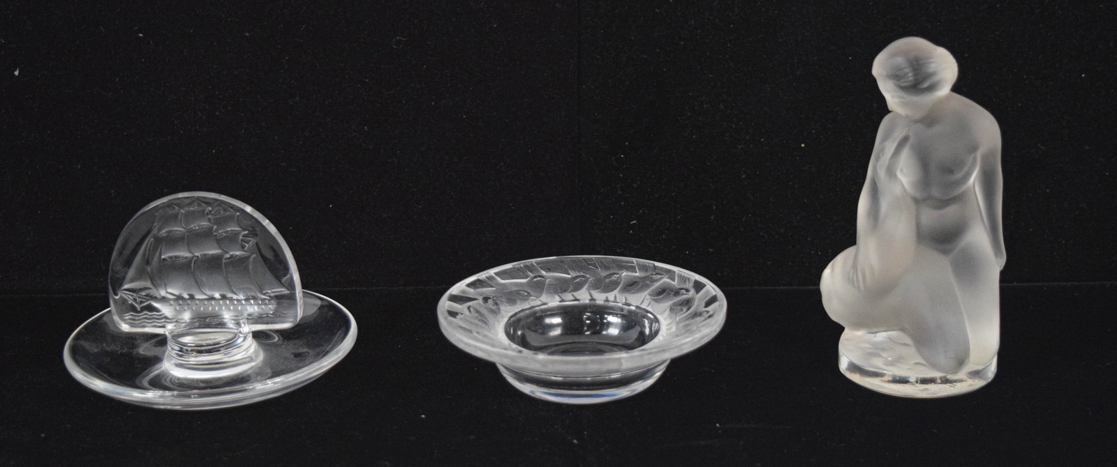 Group of 3 Lalique Crystal Objects Incl Figurine Bowl and Ring Dish (1 of 15)