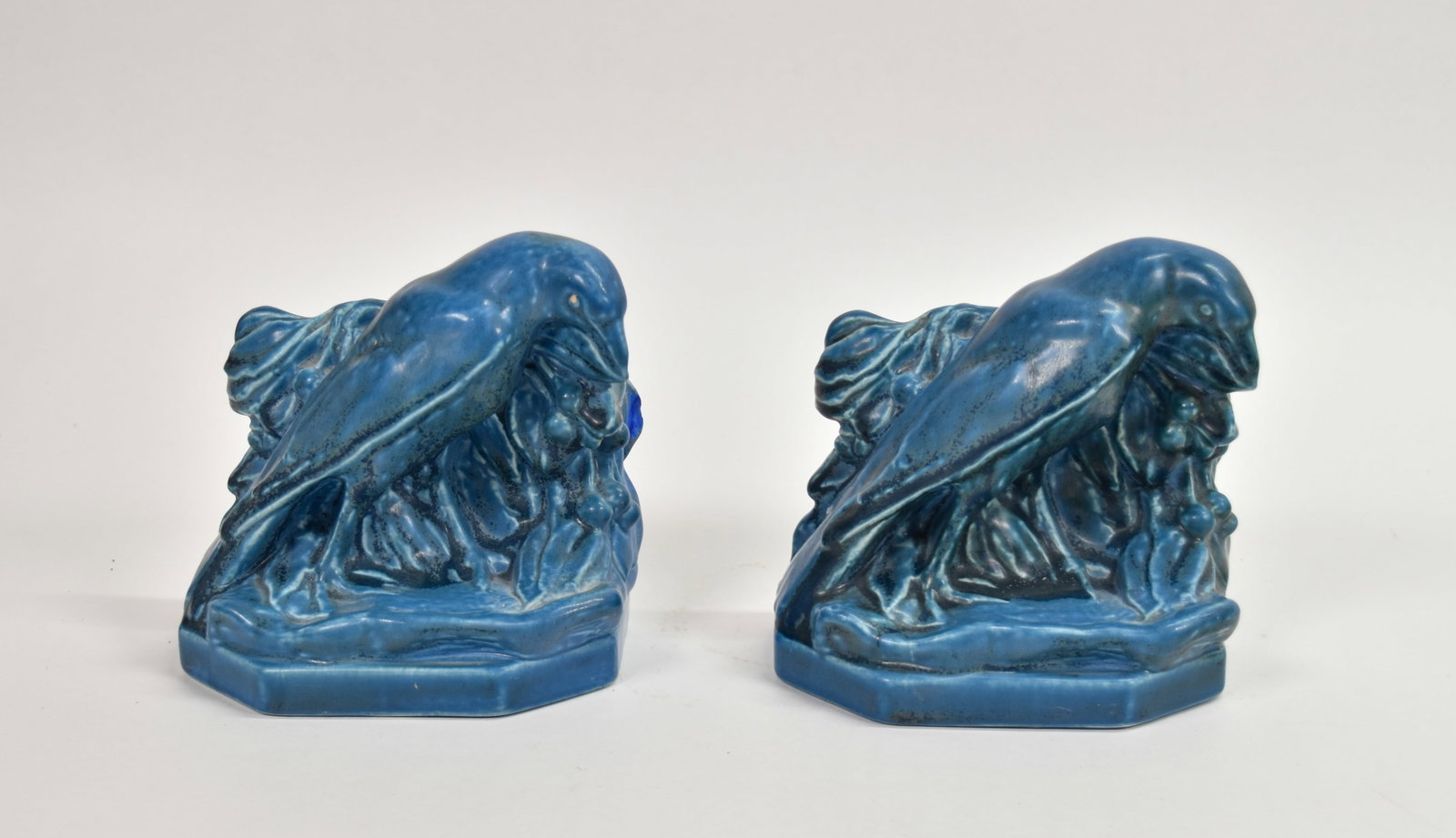 Pair of Rookwood Raven Bookends William McDonald (1 of 14)