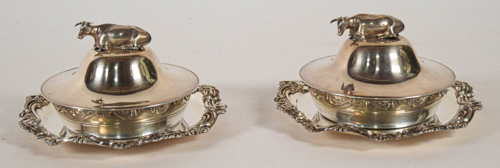 Pair of Hawksworth Eyre Silver Plated Covered Butter Dishes (1 of 13)