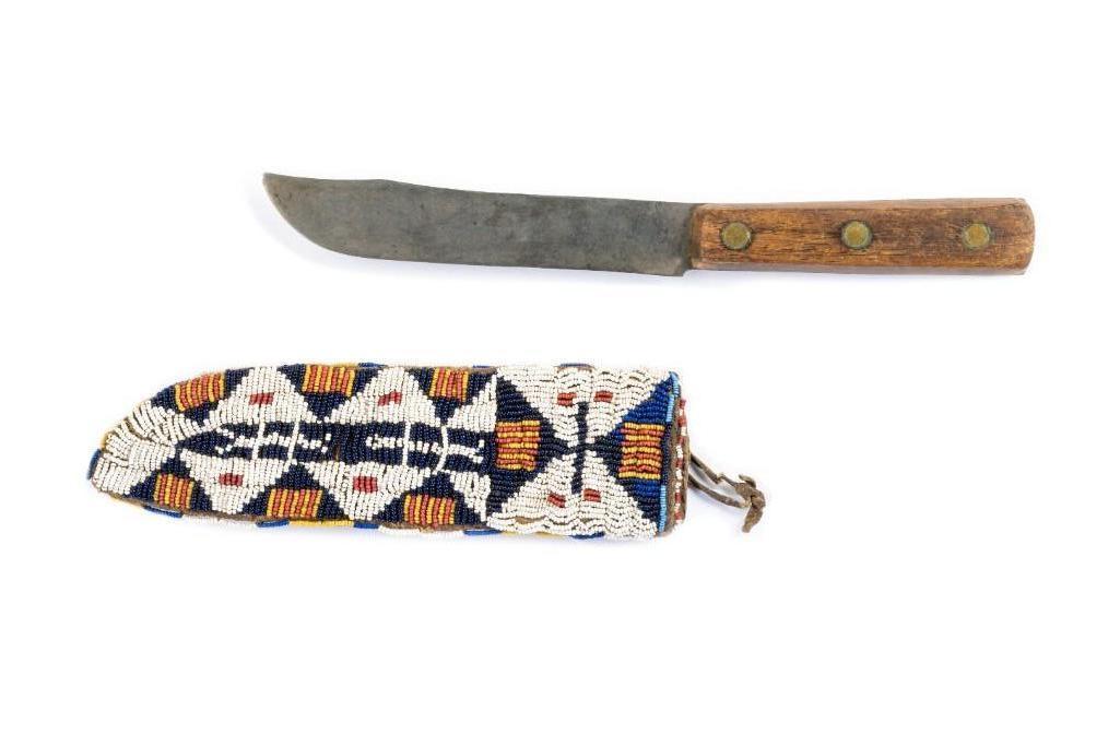 Plains Beaded Knife Sheath with Knife (1 of 2)