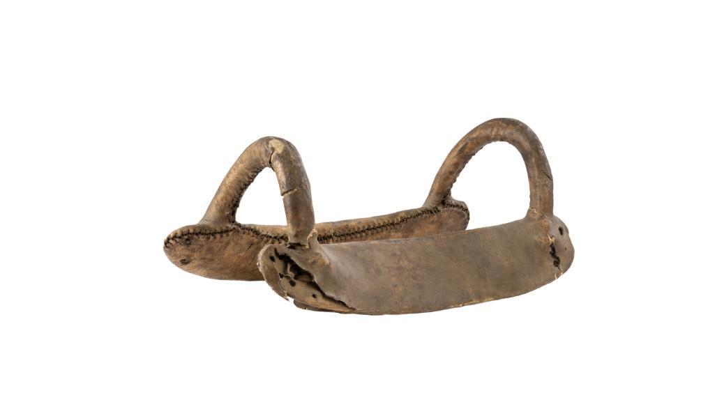 Plains Saddle (1 of 2)