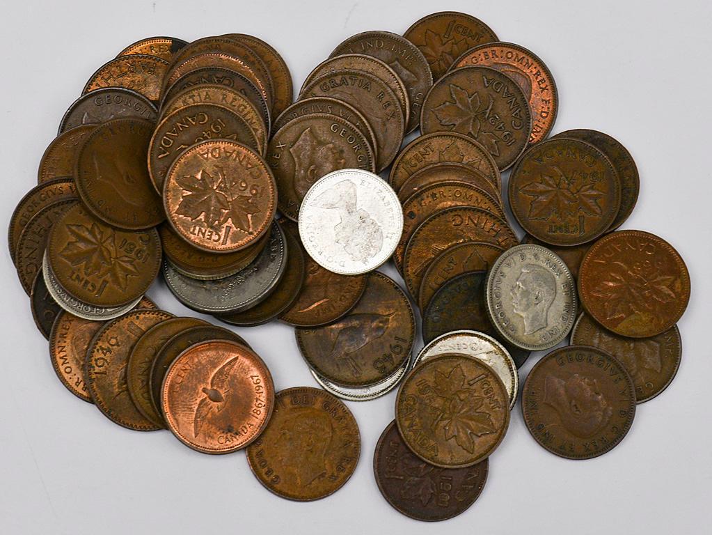 A Group of Canadian Coins: Lot includes several Canadian pennies, dimes, nickels. See photos for details and condition.