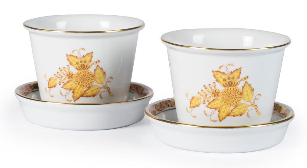 A Pair of Herend Chinese Bouquet Porcelain Planters (1 of 4)