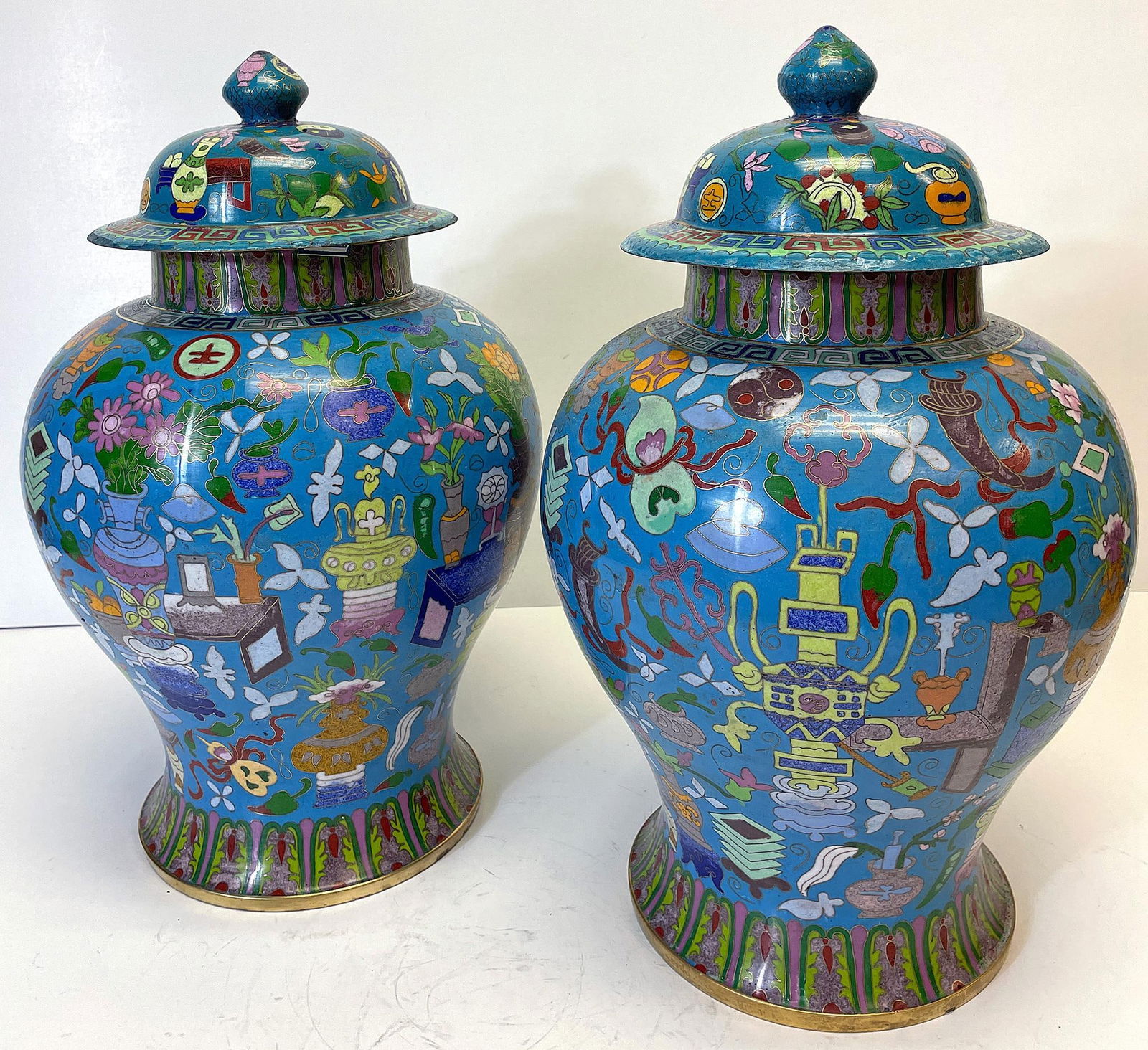 A Pair of Chinese Cloisonne Ginger Jars (1 of 3)