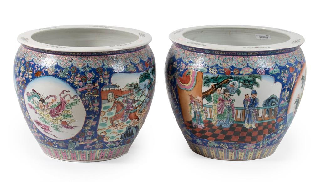 A Pair of Chinese Large Polychrome Decorated Porcelian Planters (1 of 2)