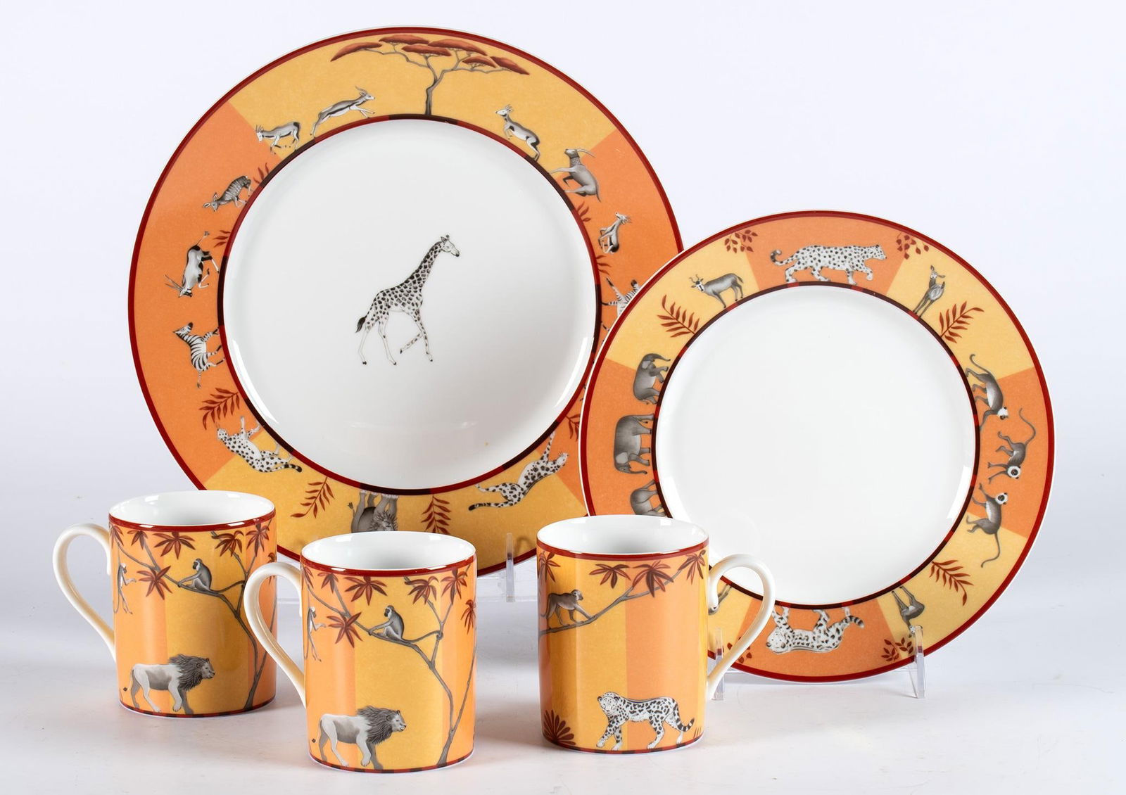 Group of Hermes Africa Porcelain Dinner Service Pieces (1 of 4)