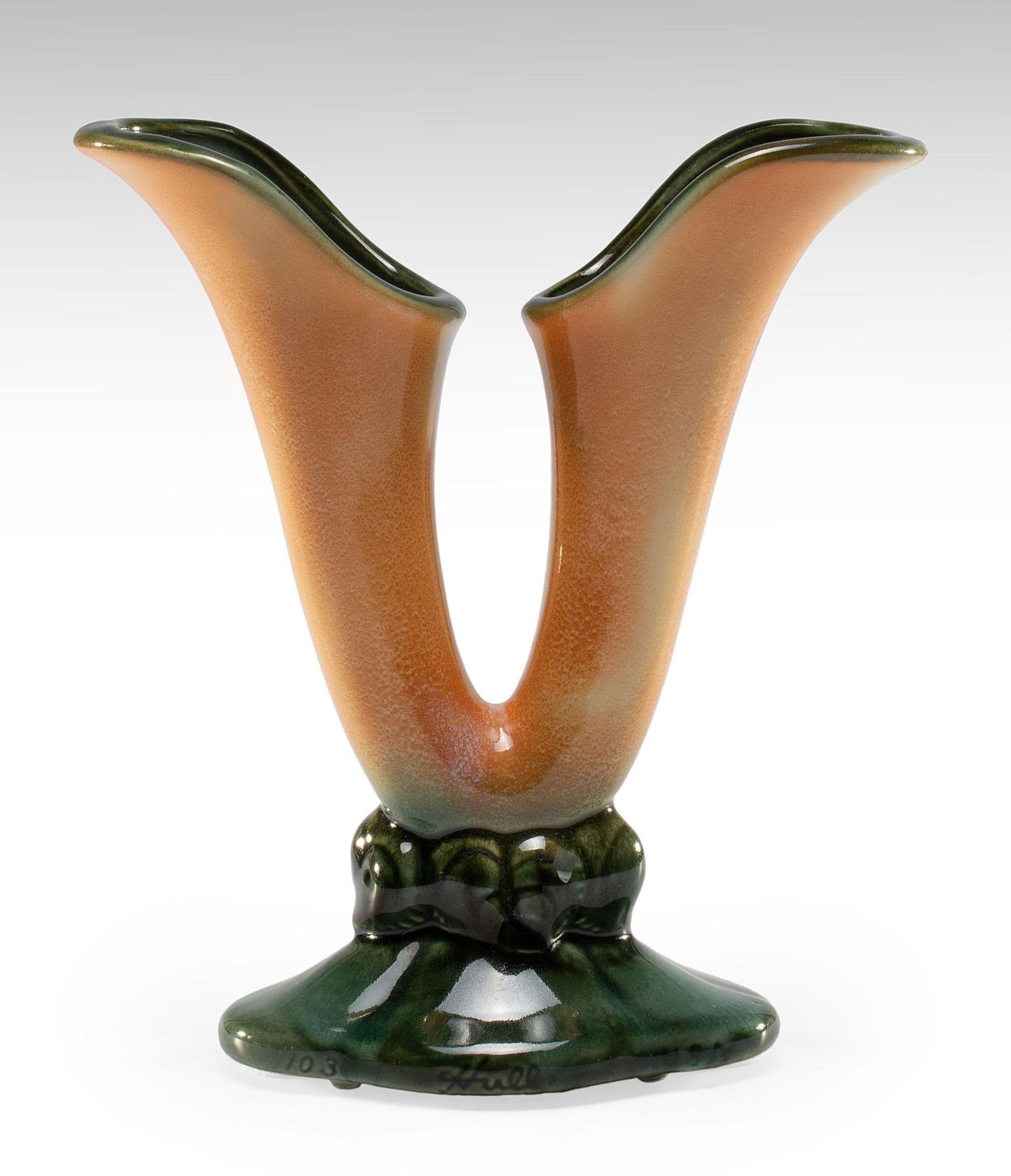 Hull Pottery Calla Lily Vase (1 of 3)