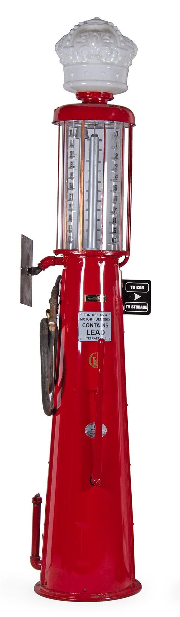 Vintage Gilbert & Barker MFG. Co. 10 Gallon Gasoline Pump (1 of 3)