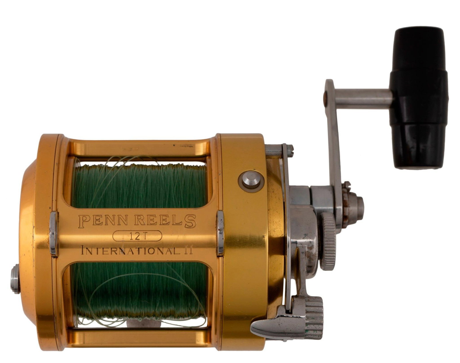 PENN International II 12T Lever Drag Trolling Fishing Reel (B931324): Lot includes a Penn International II 12T Lever Drag Trolling Fishing Reel in great overall condition. All components are fully functional with minimal scratches to finish from use. This reel is spoole