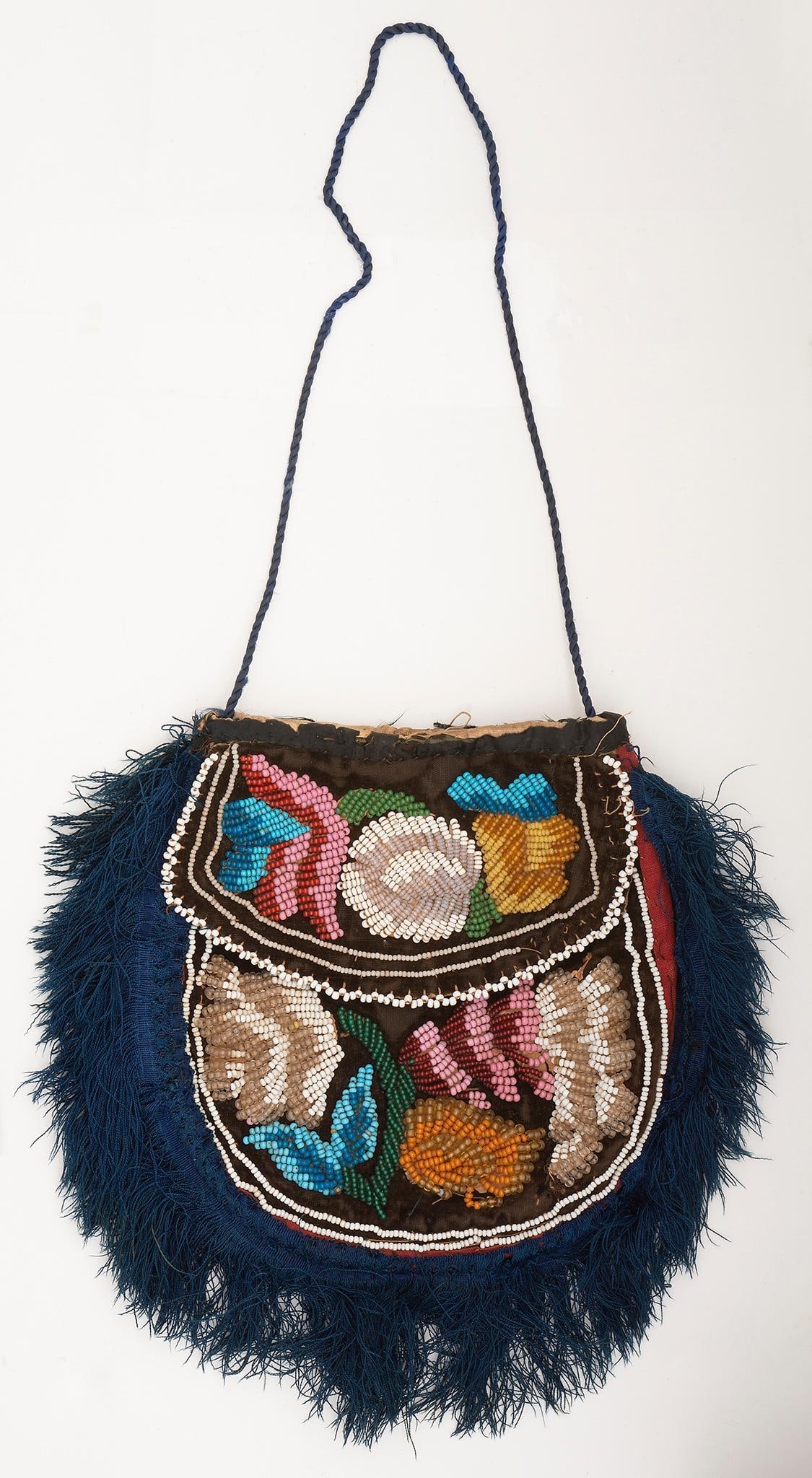 Handmade Native American Beaded Bag (1 of 2)