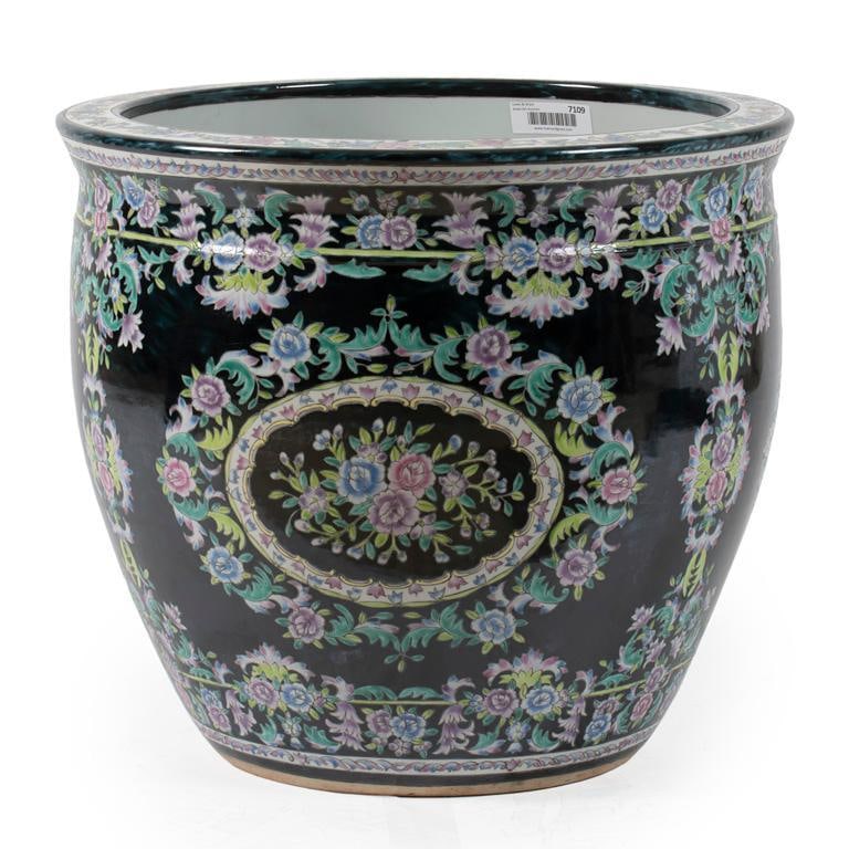 A Large Chinese Fish Bowl Porcelain Planter (1 of 1)