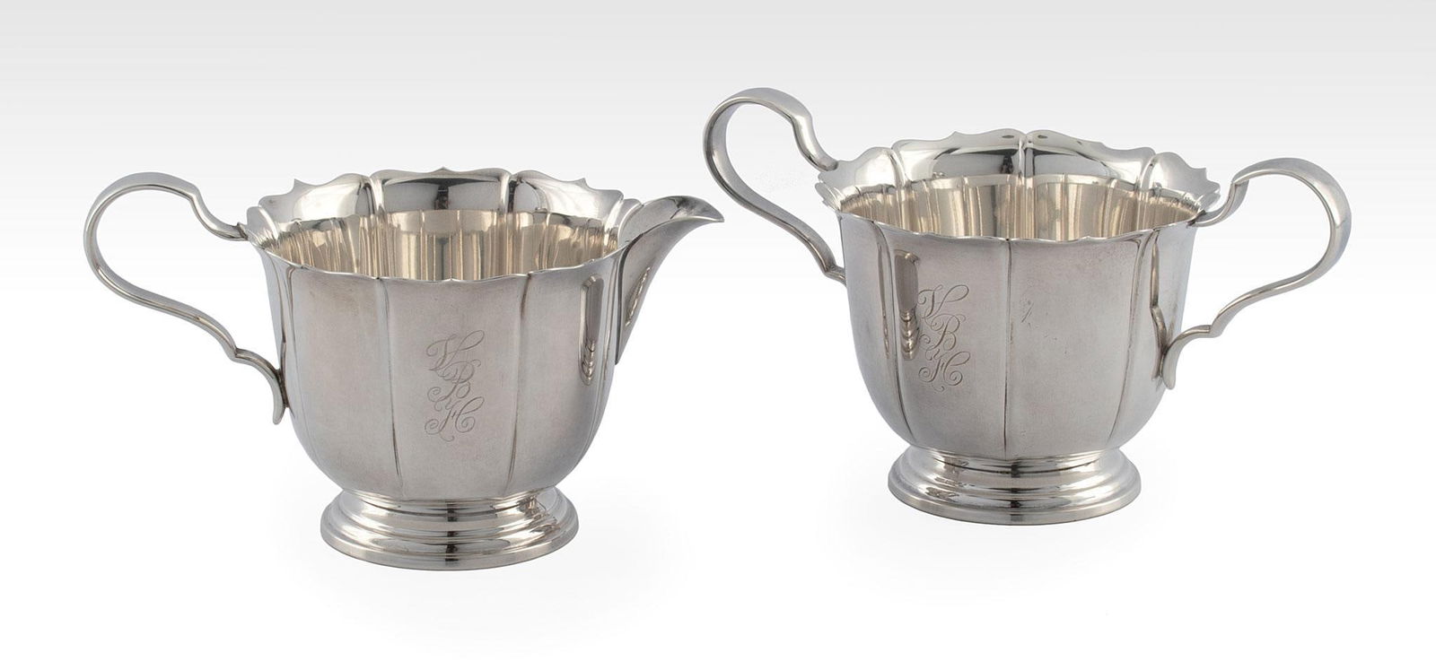 Lunt Sterling Early Dublin Design Creamer & Sugar (1 of 3)