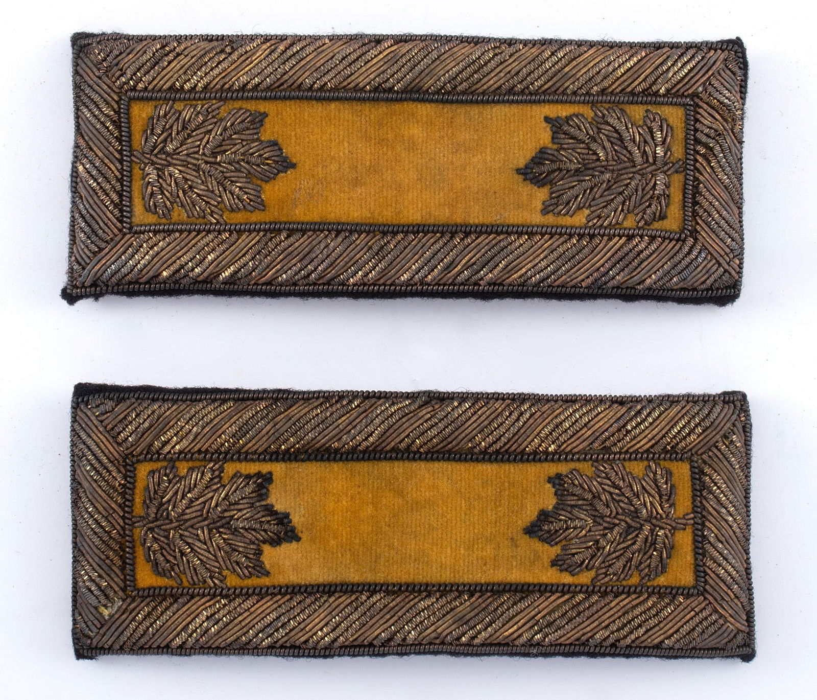 Peter Tait & Co. Import US Cavalry Major's Shoulder Straps (1 of 2)