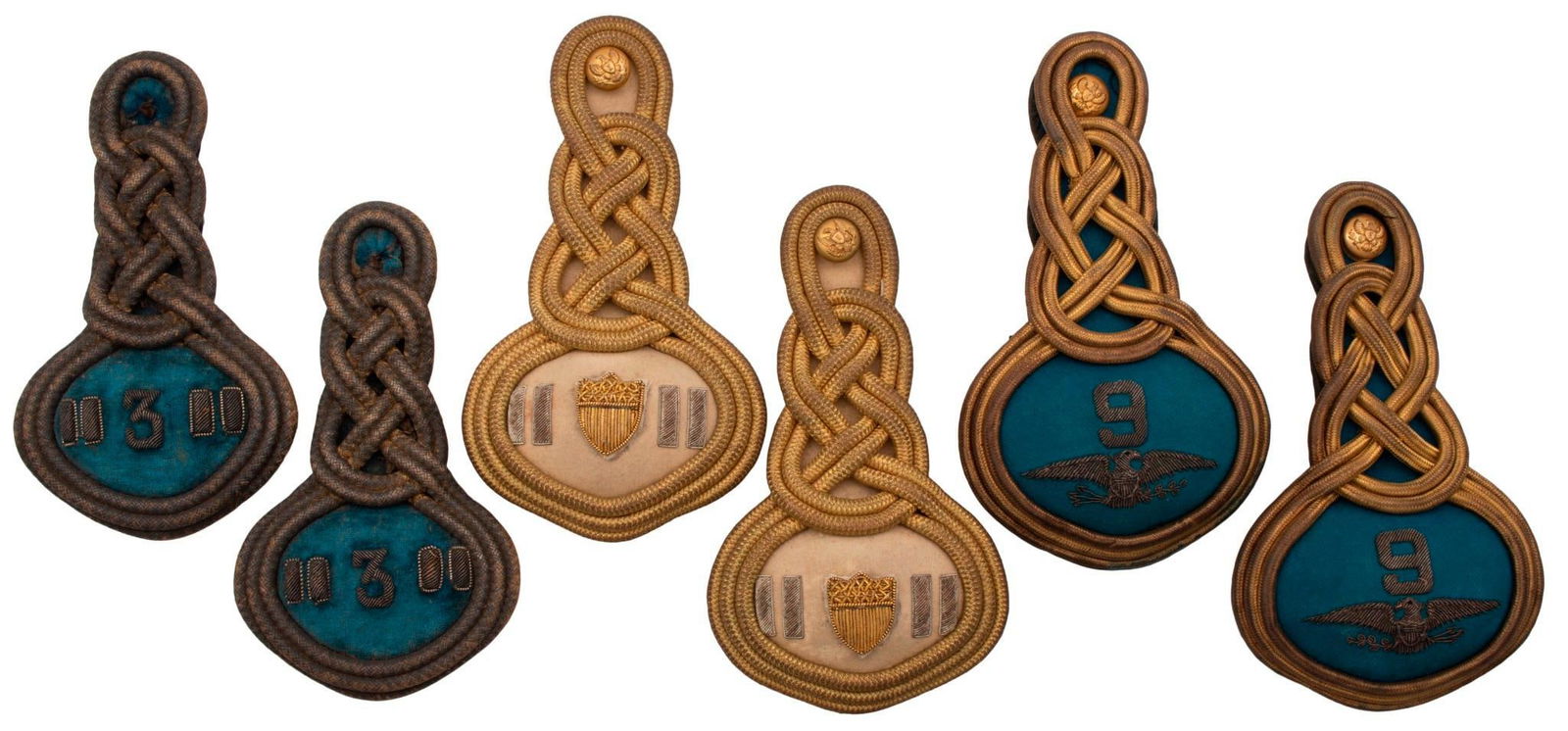 Lot of US Officer's Shoulder Knots (1 of 2)