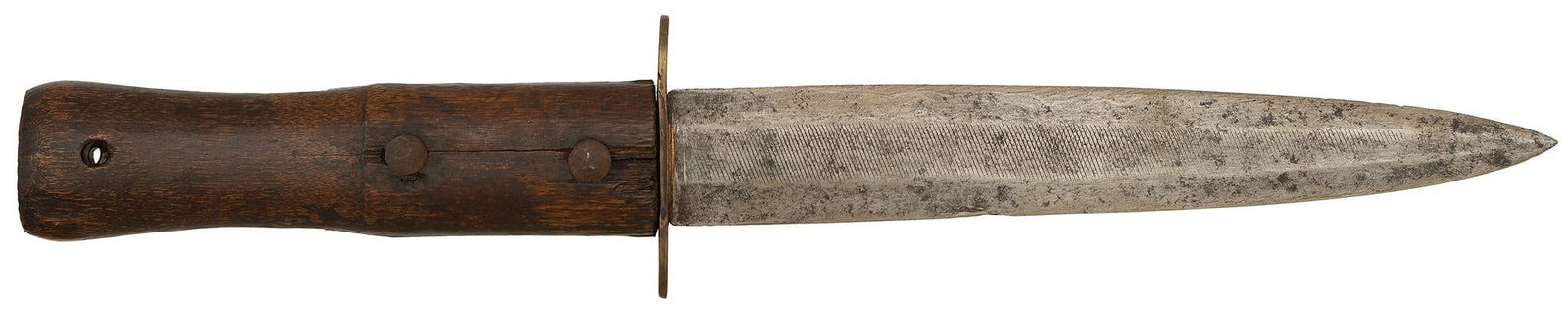 A Crudely Made American Bowie Knife Possibly Confederate: An overall 13.25 inch spear blade Bowie knife with shaped walnut handle, crude and quickly made leading to believe possibly Confederate and very consistent with other Confederate bowie style knives. B