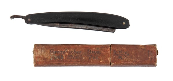 Gernsbacher Bros Pocket Razor in Original leather Case