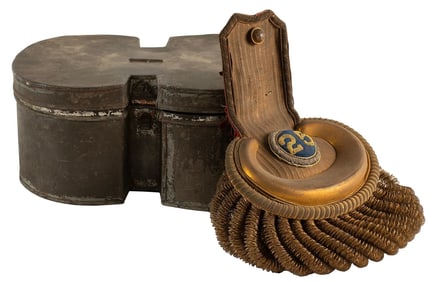 US Military Epaulette In Original Tin Storage Box