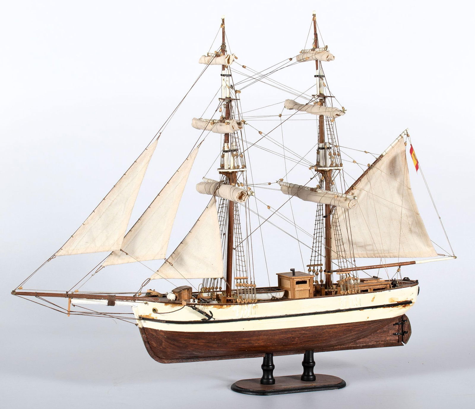 Spanish Brig Scale Ship Model Aurora: Scale model of the Spanish Brig Aurora; ht. 21, wd. 27, dp. 5 inches. Overall good condition.