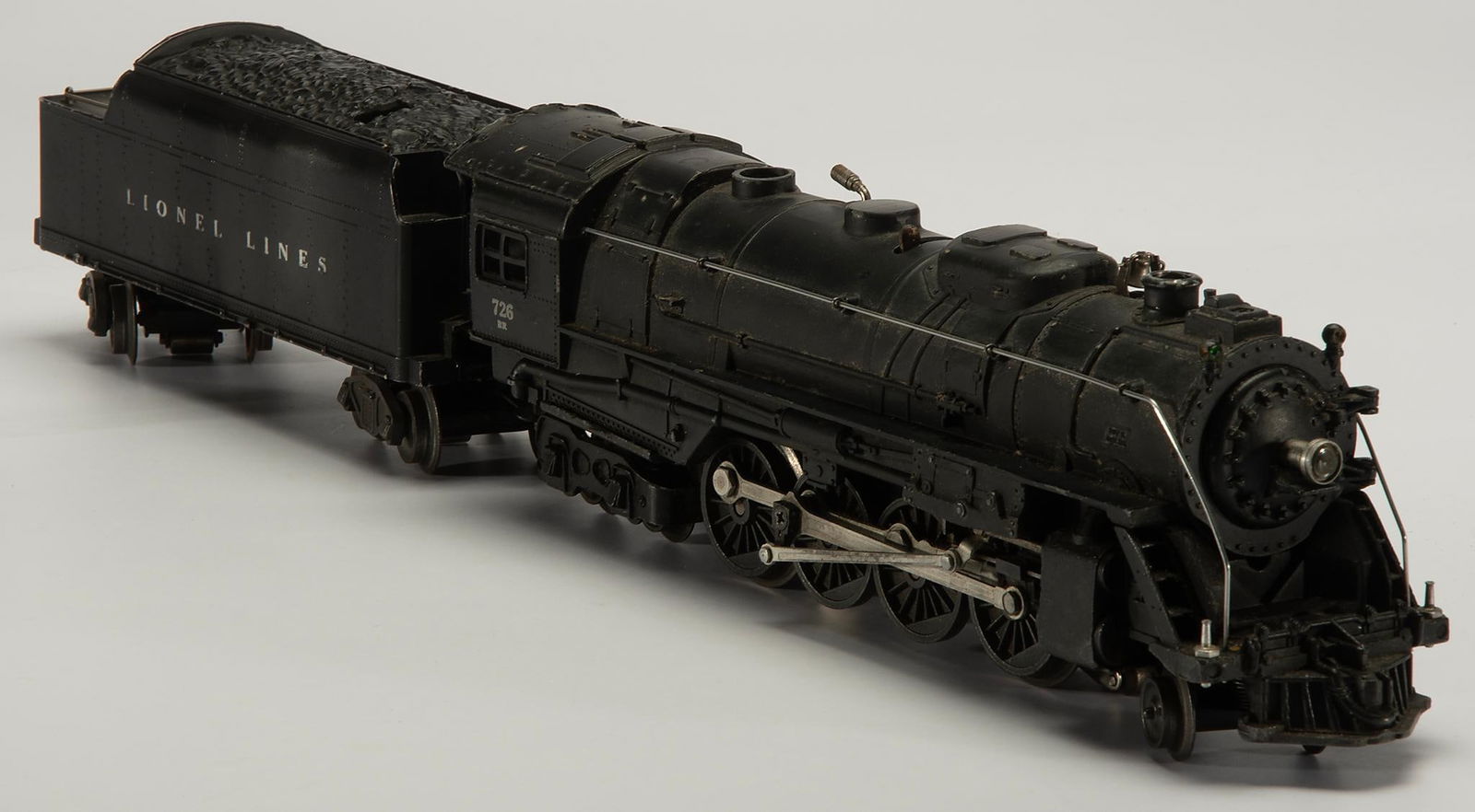 Postwar Lionel Lines O Scale 726 Berkshire Loco & Tender (1 of 3)