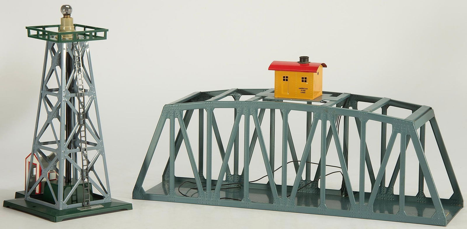 American Flyer Train Stations Plus (1 of 2)