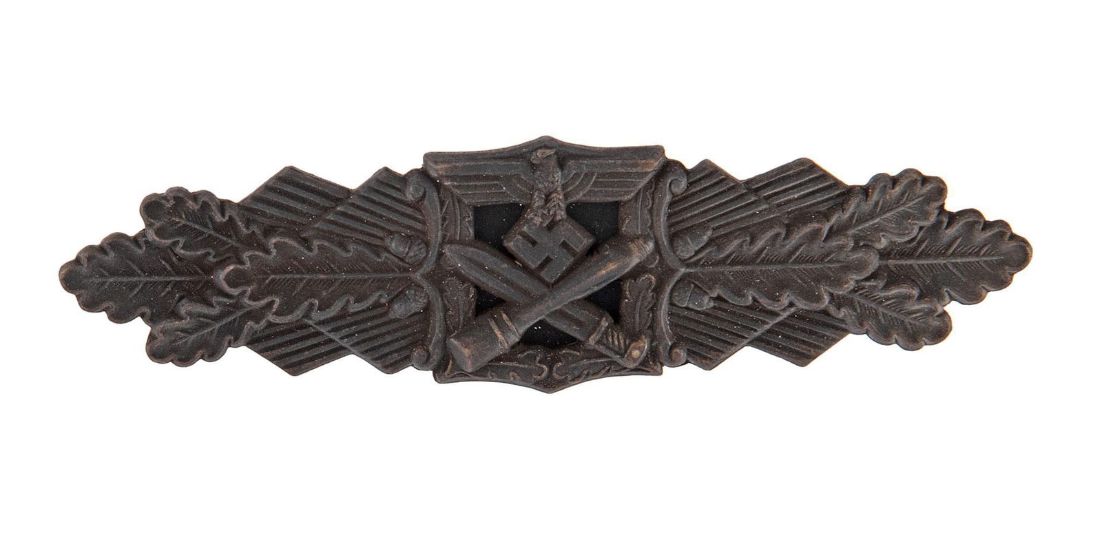 German WWII Army Bronze Close Combat Clasp.: Lot includes WWII Army Bronze Close Combat Clasp. Measures 3 3/4'' wide by 1'' tall. The front shows an eagle in the center with a crossed bayonet and grenade at the base. All three are flanked with o