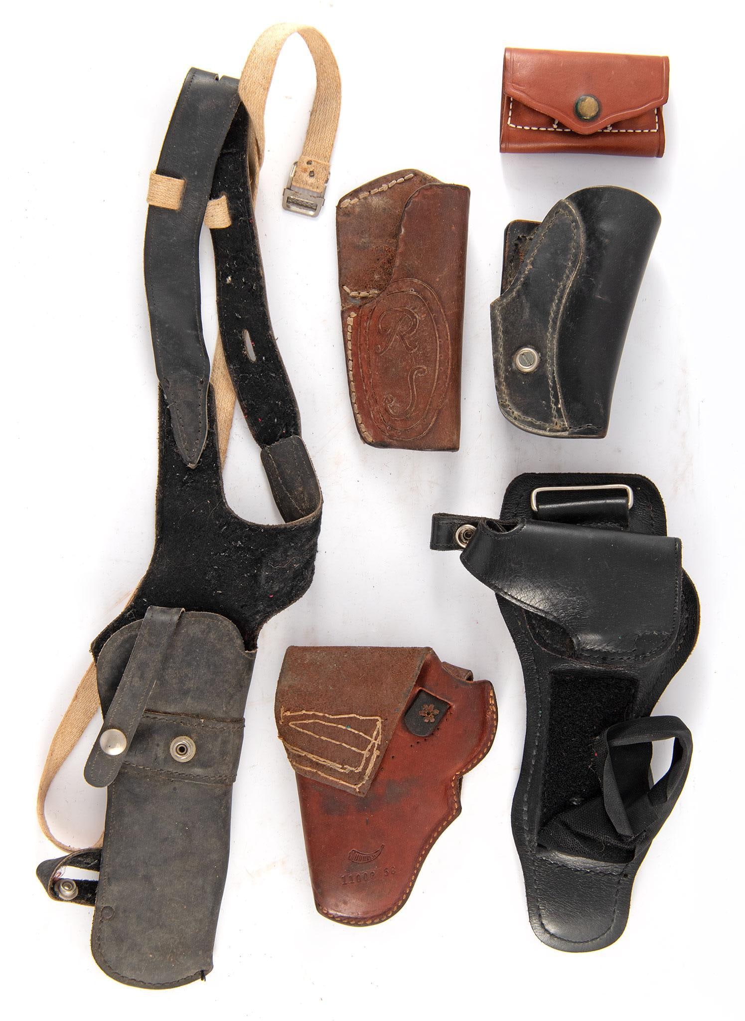 Grouping of Vintage Leather Holsters: Lot consists of 6 vintage leather holsters, makers include Hunter leather holster, Brauer Brothers, several unmarked, Monte Carlo leather holster, and a Bucheimer leather pouch. Overall good
