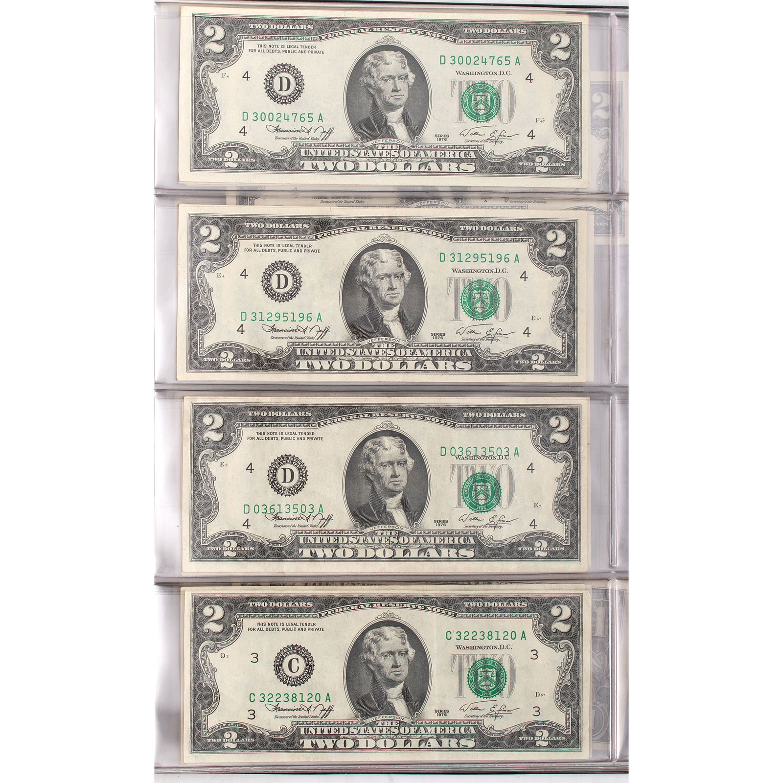 Collection of Vintage $1,$2 and $5 bills (1 of 6)