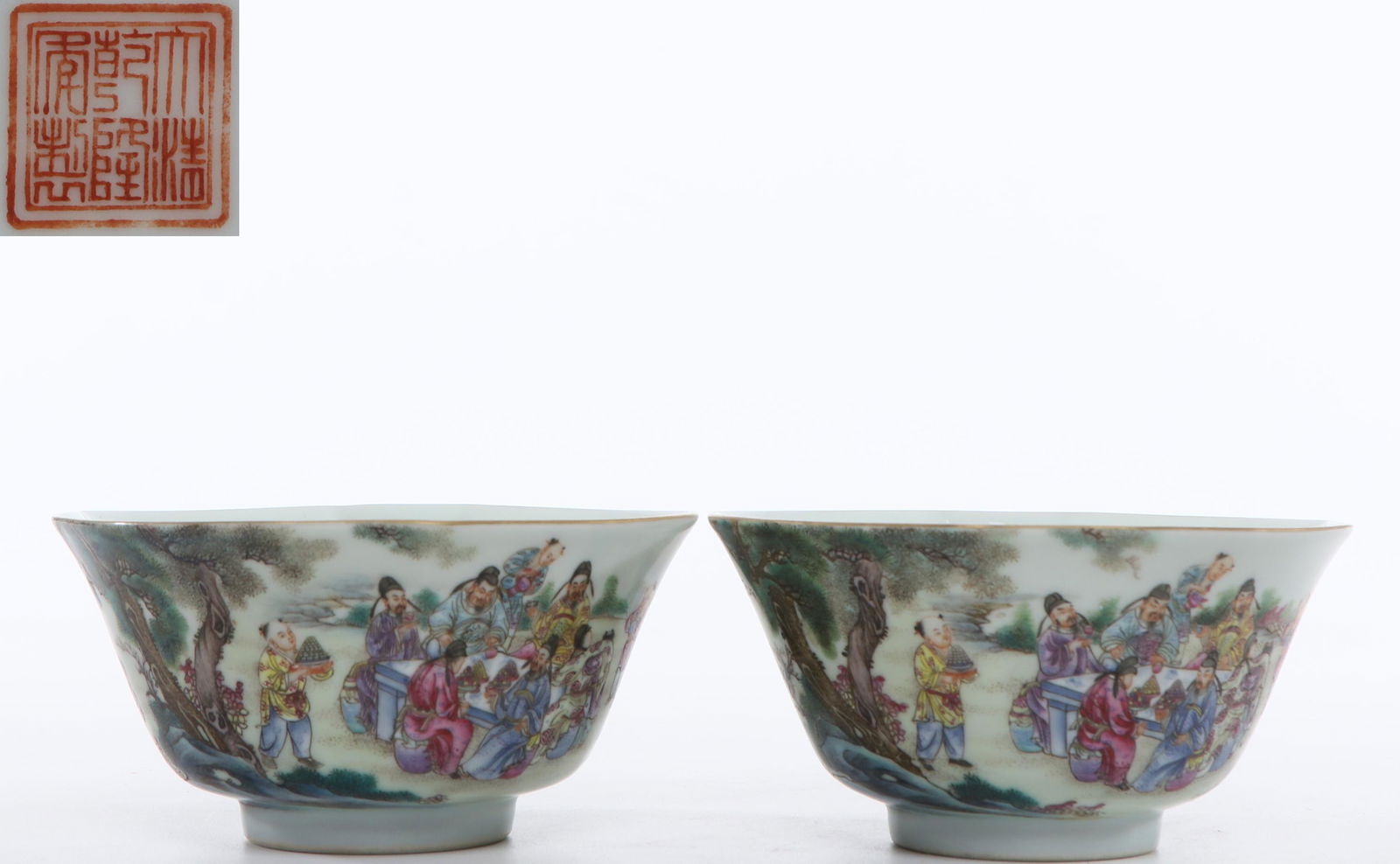 Pair Famille Rose Figural Story Cups Qing Dynasty (1 of 9)