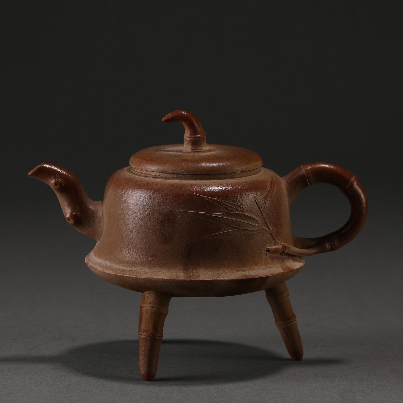 A Chinese Yixing Glaze Teapot (1 of 10)
