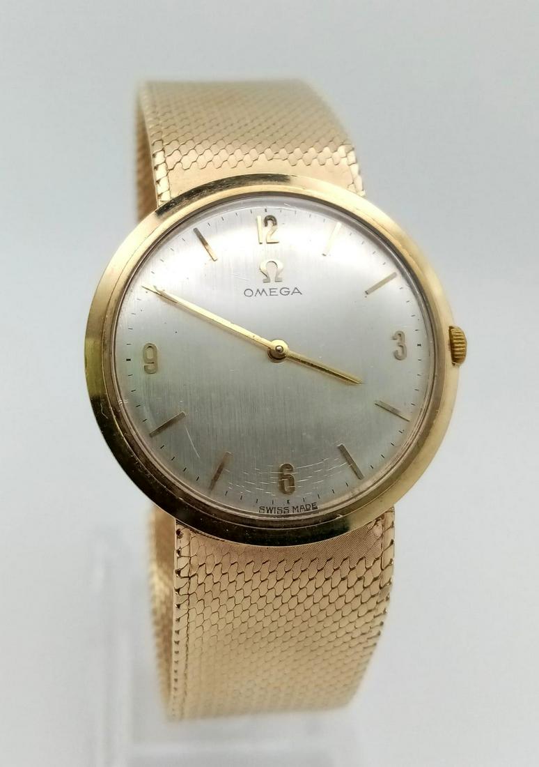 A Wonderful Vintage Solid 9K Gold Omega Gents Watch. 620 movement with
