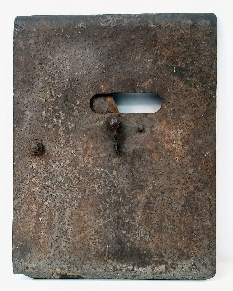 A Rare WW1 Heavy Iron German Sniper Shield. 60x45cm.: A Rare WW1 Heavy Iron German Sniper Shield.60x45cm.