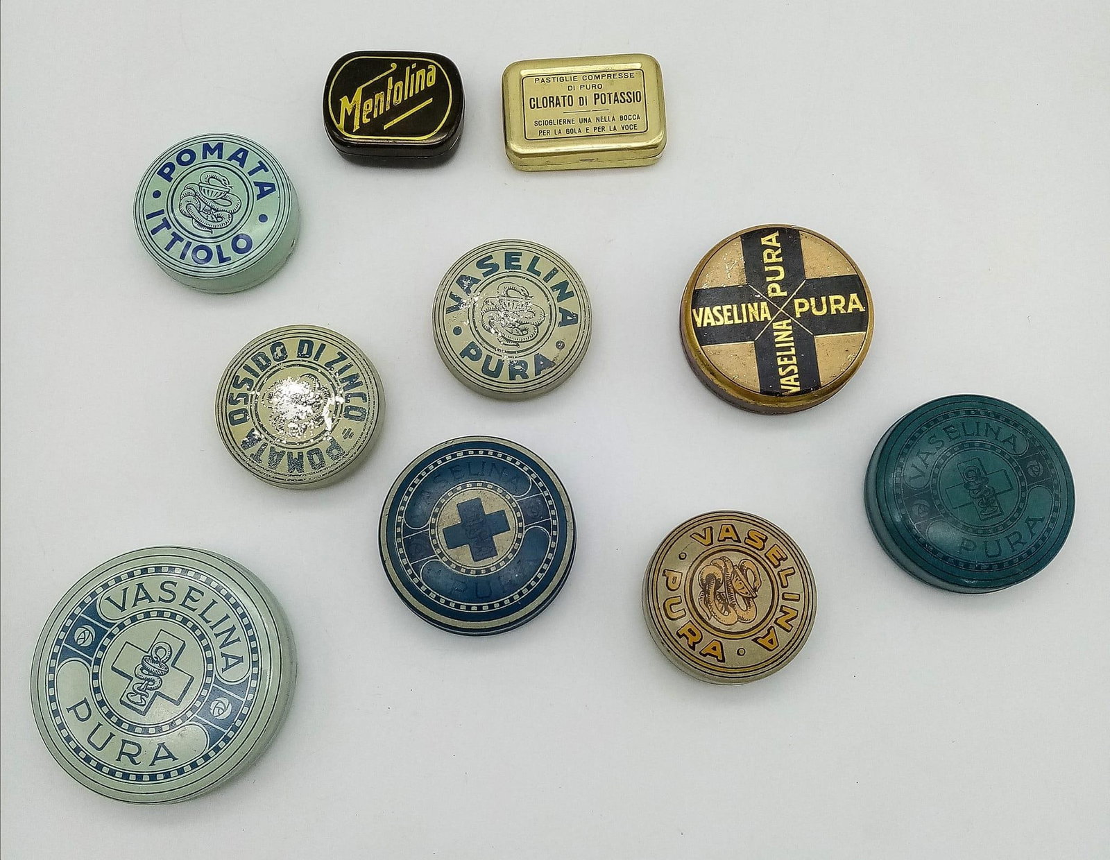 10 x Empty WW1 Italian Anti Frost Bite (Vaseline) Tins. Also used during the Austro-Hungarian War.: 10 x Empty WW1 Italian Anti Frost Bite (Vaseline) Tins. Also used during the Austro-Hungarian War.