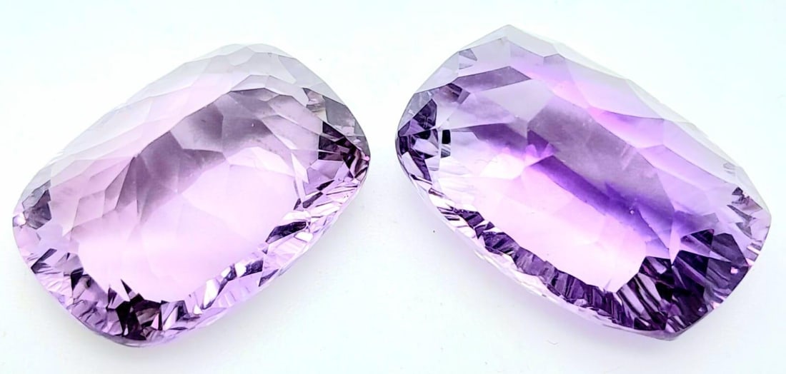 A Pair of Bolivian Amethysts Eye Clean, in Laser Cut Rectangular 19mm/13mm/9mm: A Pair of Bolivian Amethysts Eye Clean, in Laser Cut Rectangular 19mm/13mm/9mm