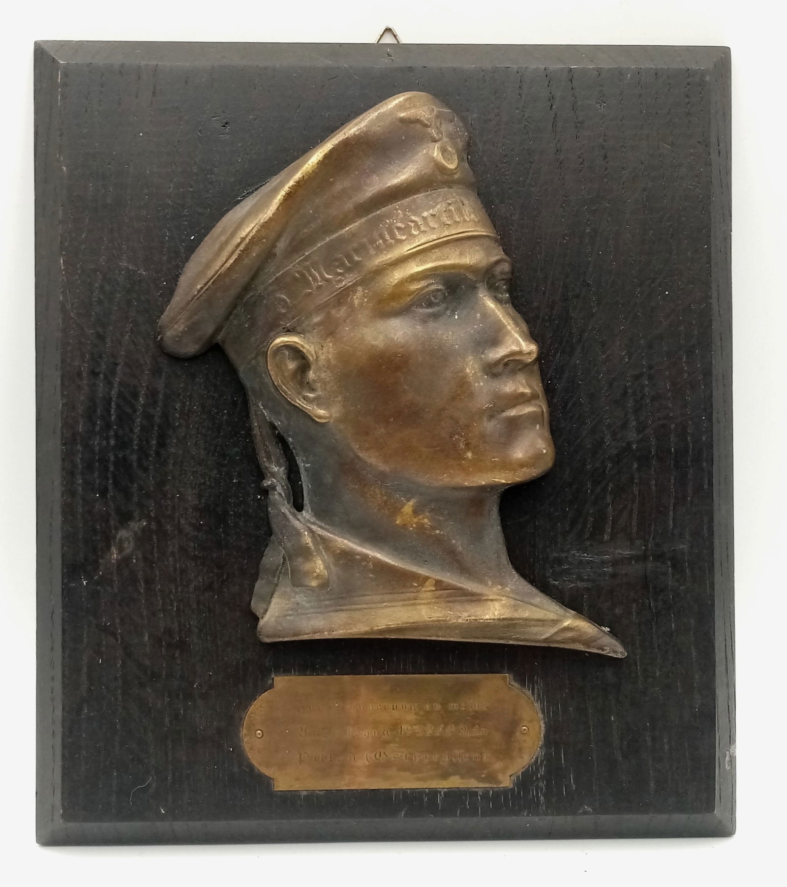 WW2 German Kriegsmarine Plaque “In Commemoration of my Apprenticeship 1939/40” and Name  (1 of 4)