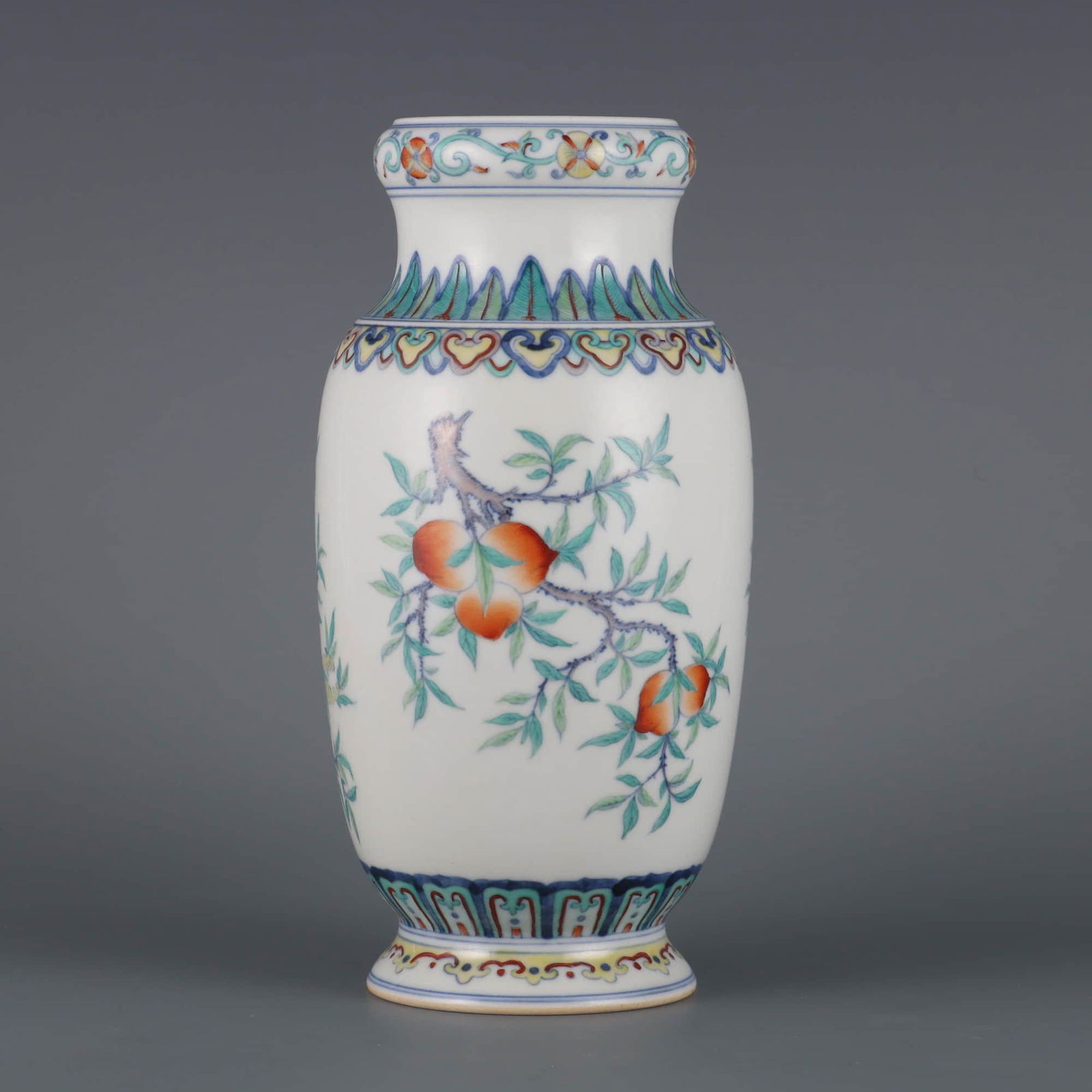 DOUCAI GLAZE PEACHES VASE (1 of 9)