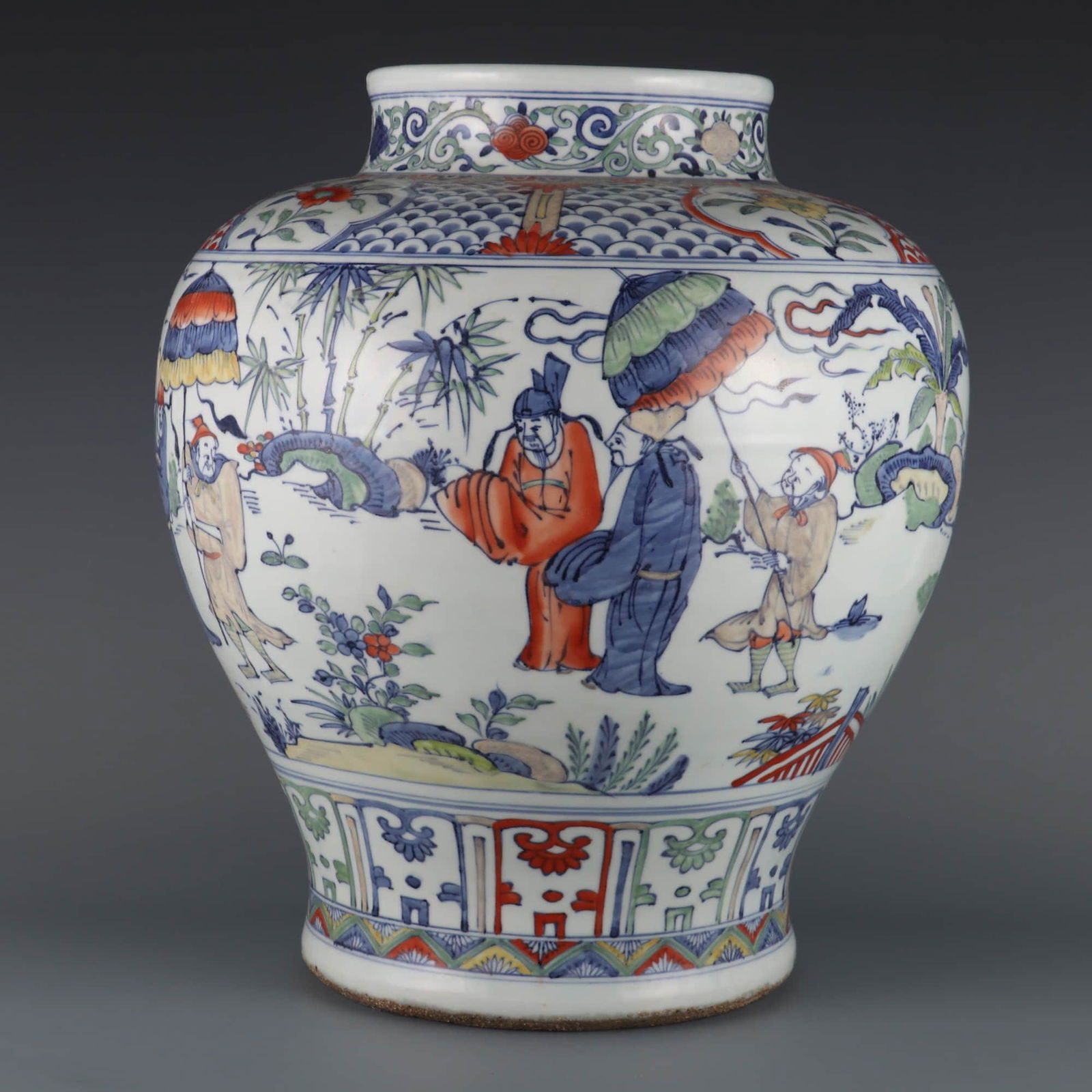 WUCAI GLAZE FIGURE JAR (1 of 9)